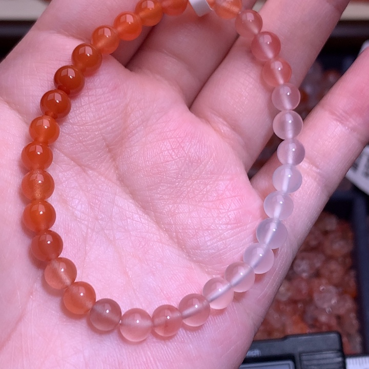 南红玛瑙未镶嵌珠宝半成品渐变单圈