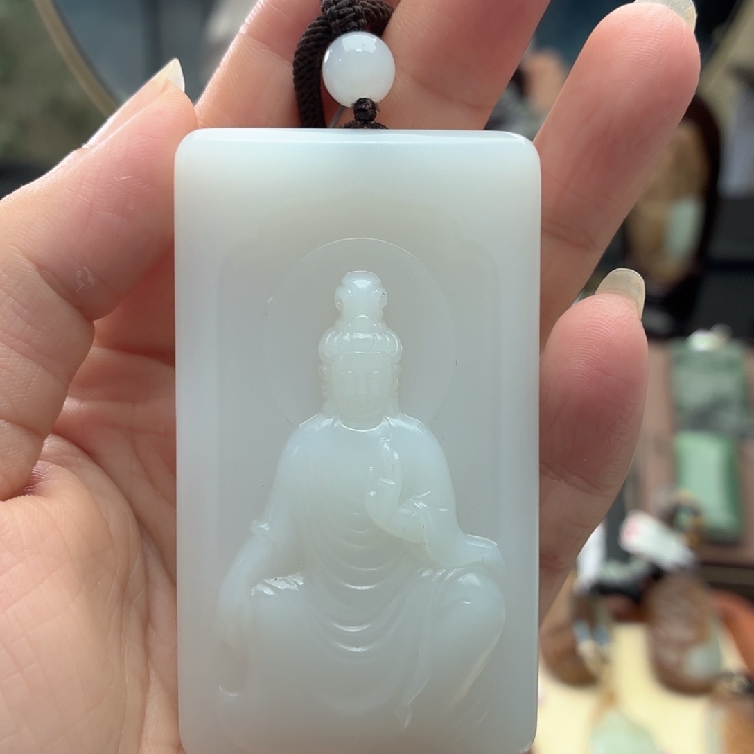 颈饰未镶嵌和田玉