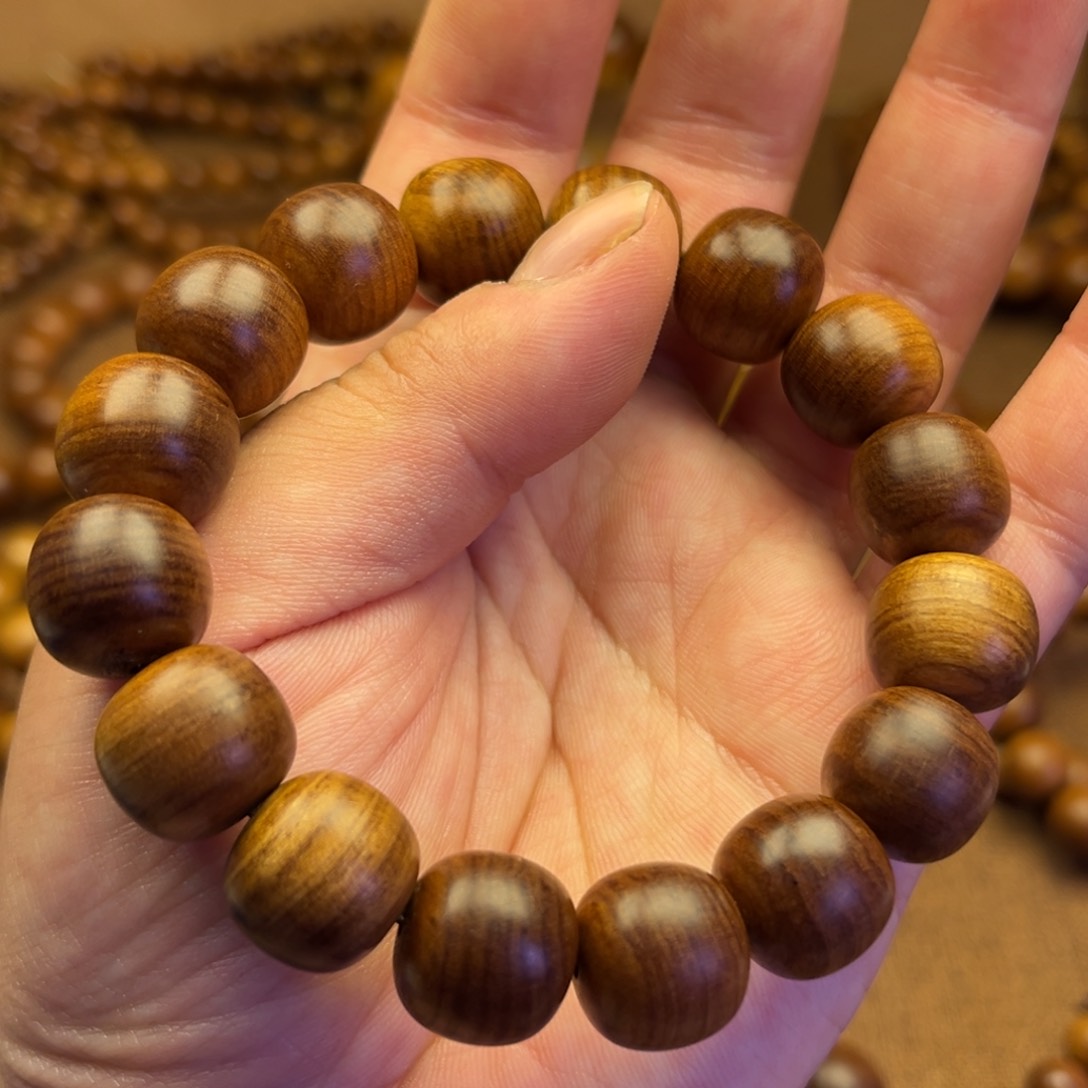 檀香木老山檀1.3*1.4单圈