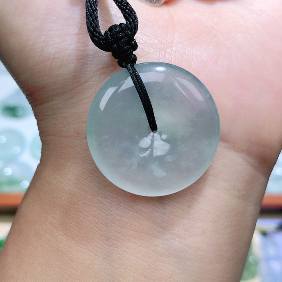 【闪购商品】翡翠颈饰未镶嵌平安扣