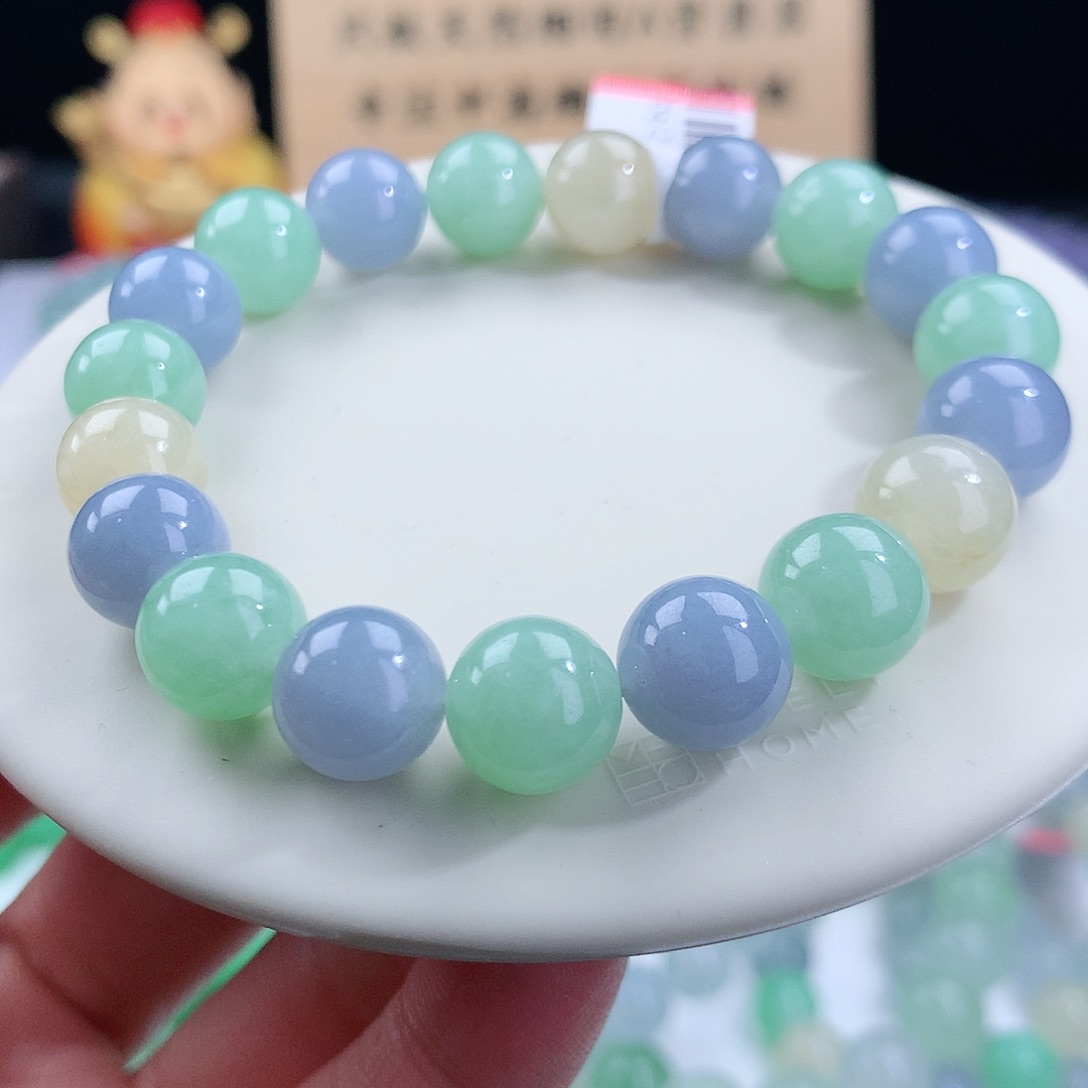 翡翠手链未镶嵌卡10