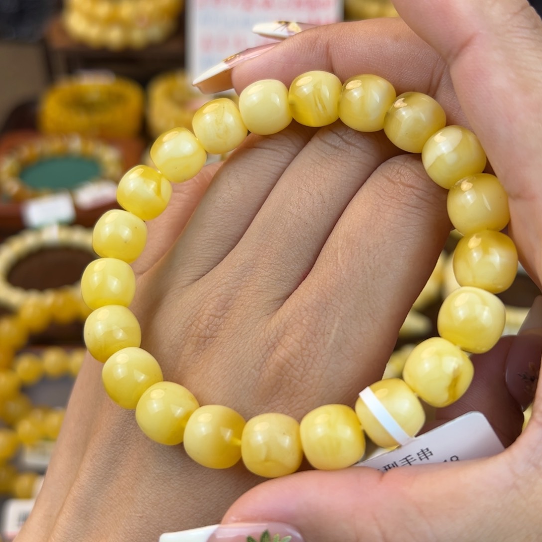 琥珀裸石未镶嵌kjnnnnnnnnn