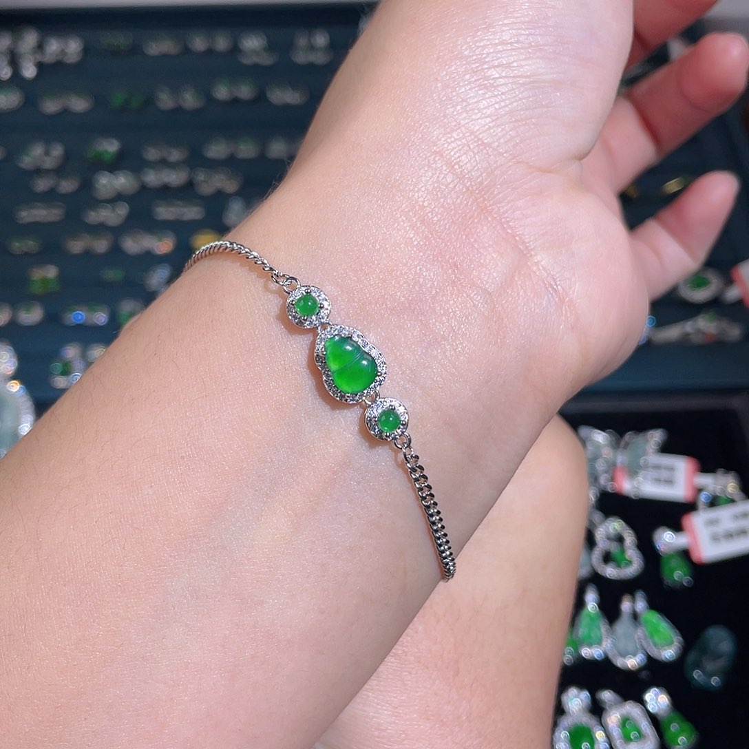 未镶嵌手链翡翠手链