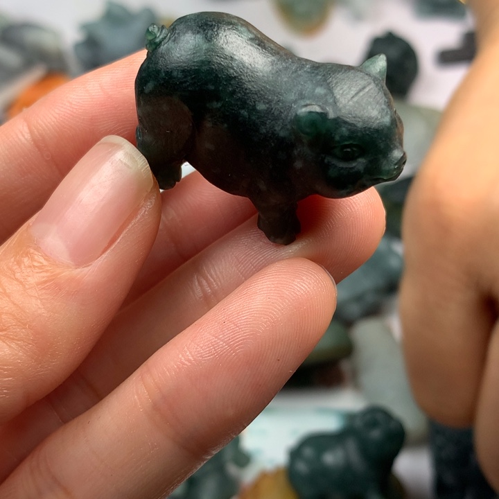 定制翡翠未镶嵌翡翠