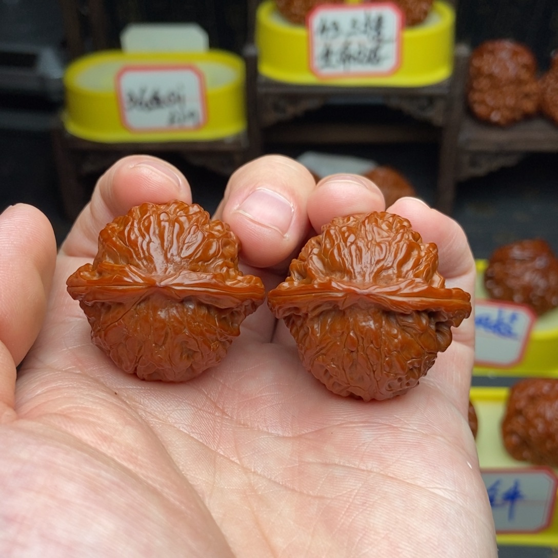 文玩核桃吊坠35野生盘古