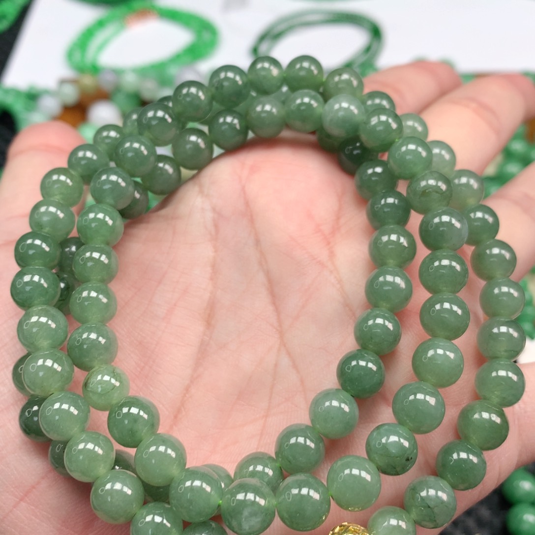 翡翠手链未镶嵌翡翠
