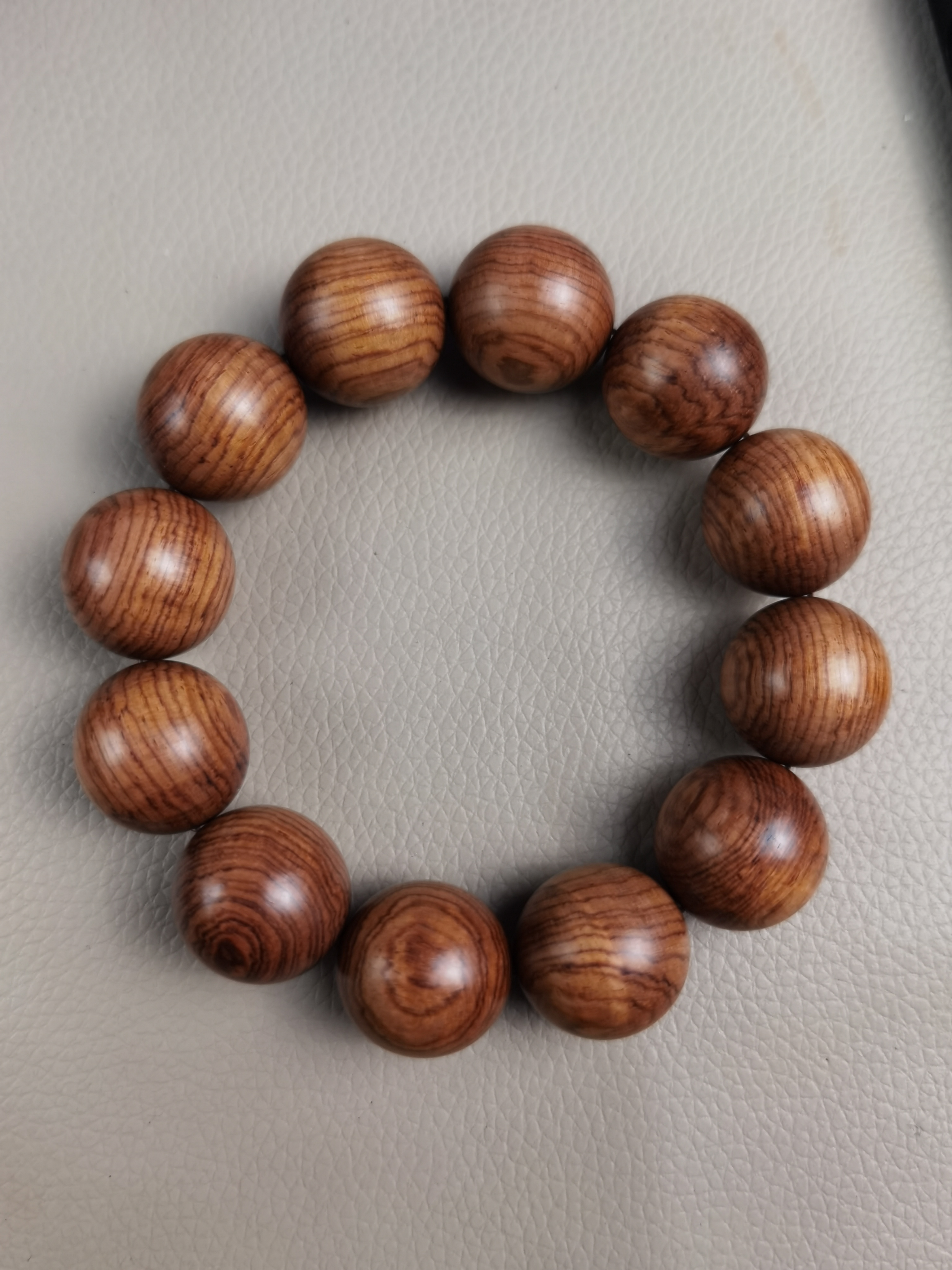 降香黄檀2.0手串越黄