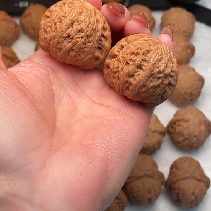 老***局核桃手串/手链铁锤40