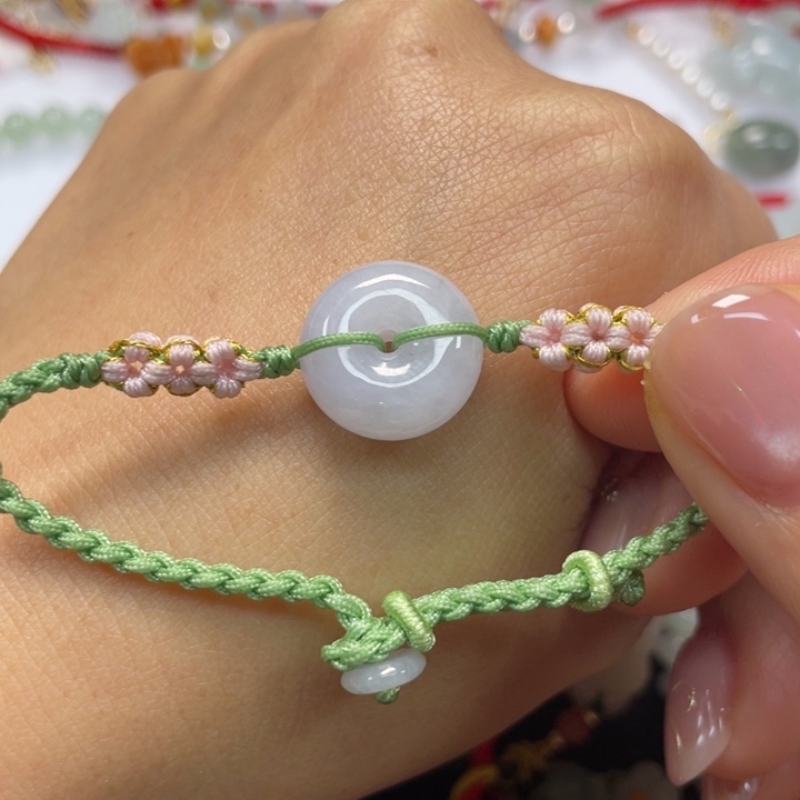 翡翠未镶嵌手绳89999999