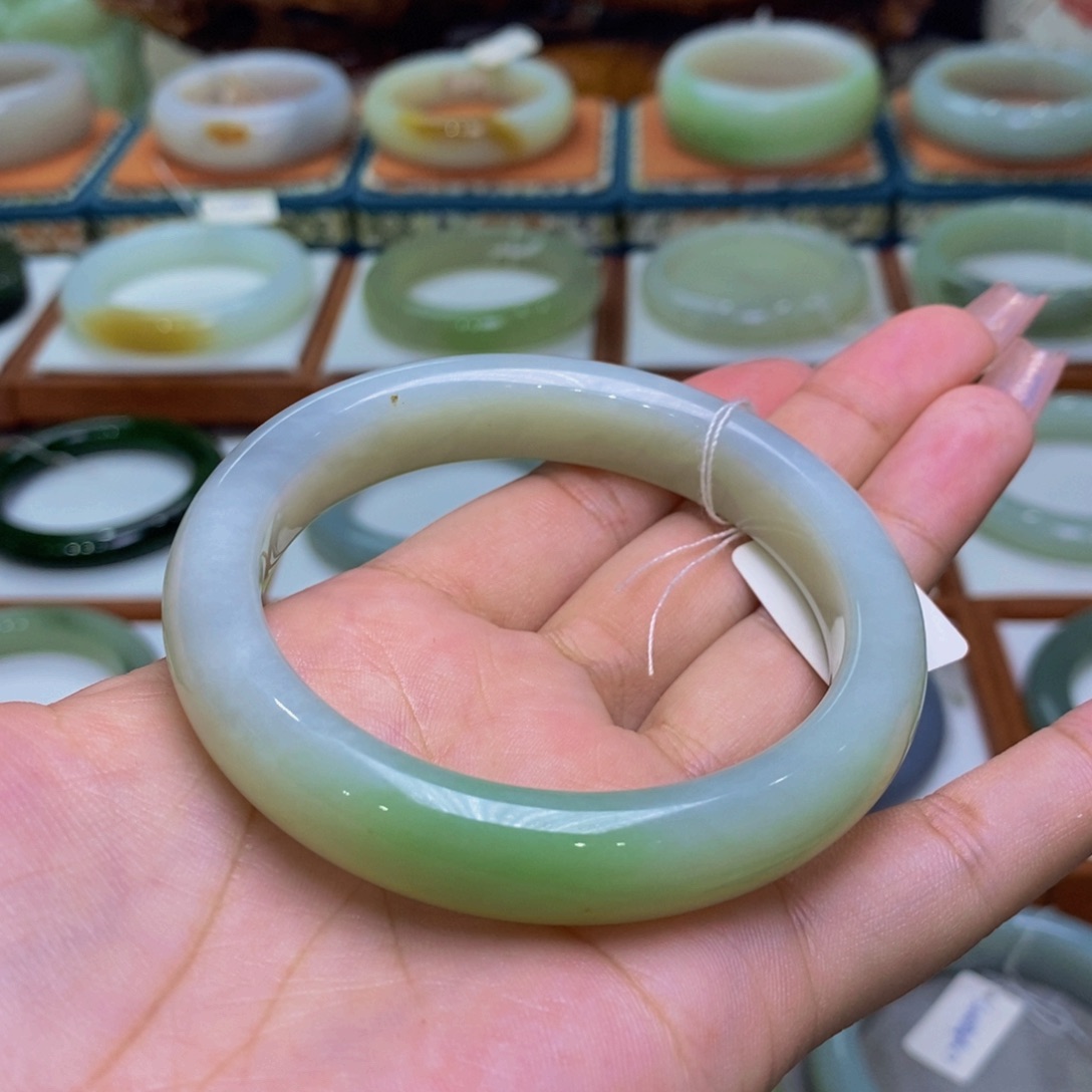 和田玉手镯未镶嵌和田玉翠青5758