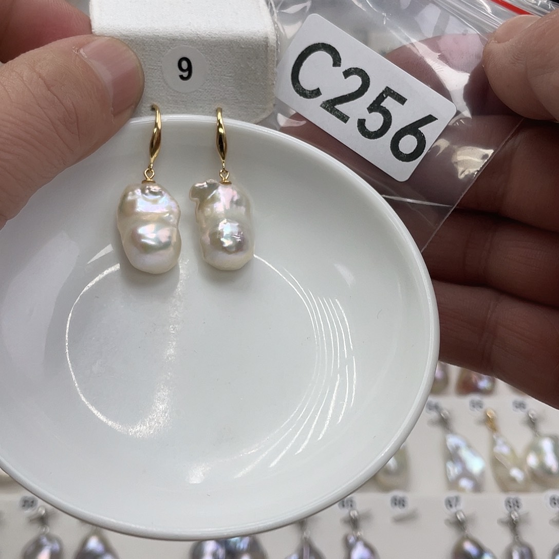 淡水珍珠颈饰银S925镶嵌芳*齐