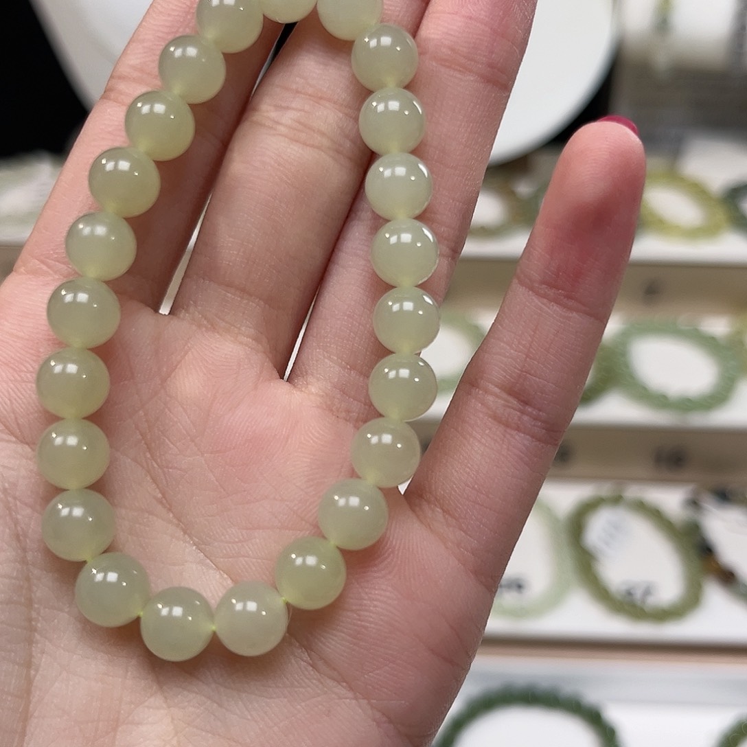 用***0和田玉（糖玉）未镶嵌手链