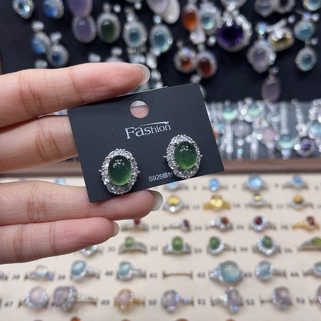 ****银S925镶嵌蛇纹石玉耳坠