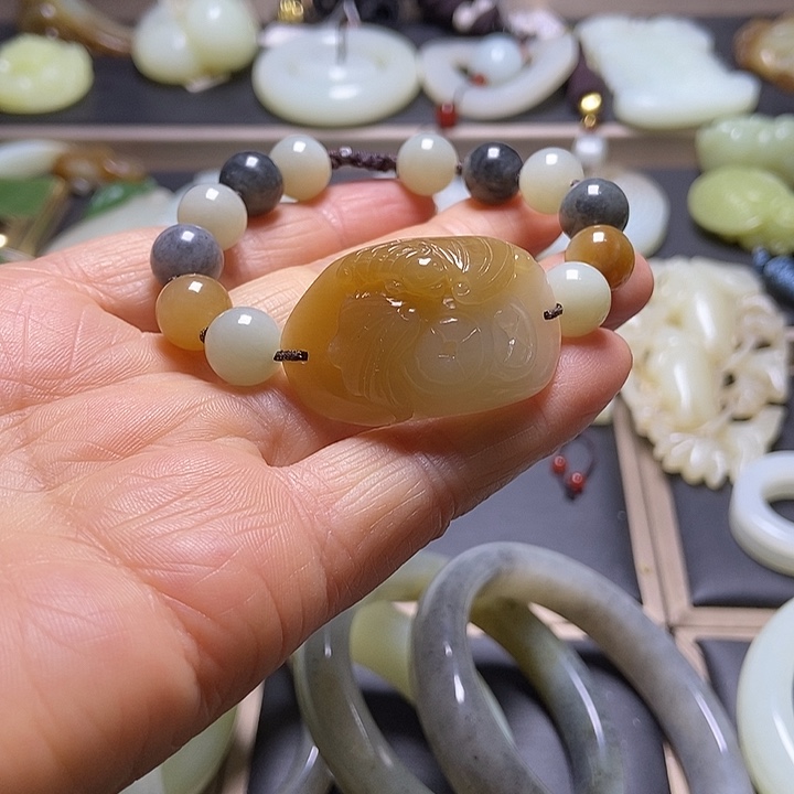 和田玉未镶嵌挂件