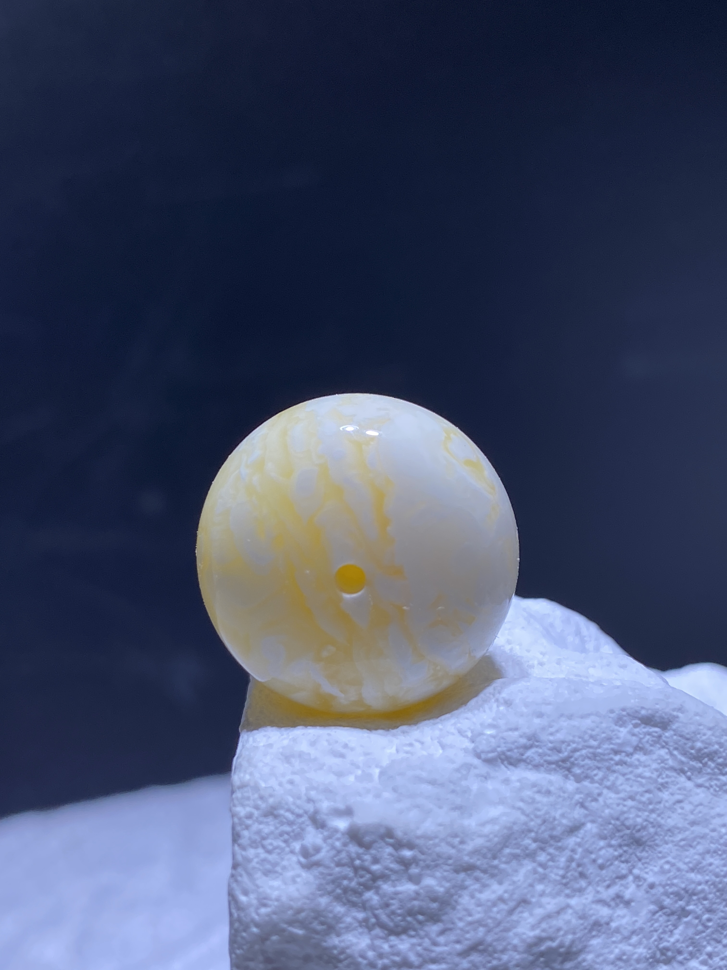 蜜蜡白蜡云纹虎皮纹墩子 18.3*11.8mm