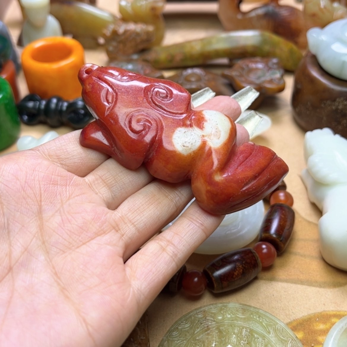 【闪购商品】蛇纹石玉颈饰未镶嵌