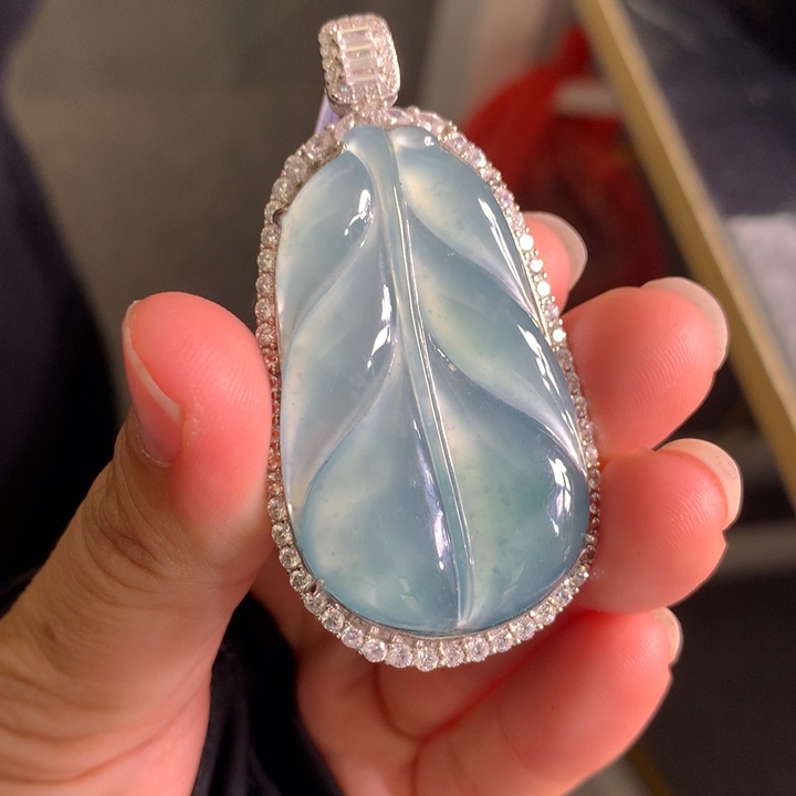 【闪购商品】颈饰银S925镶嵌翡翠天然翡翠