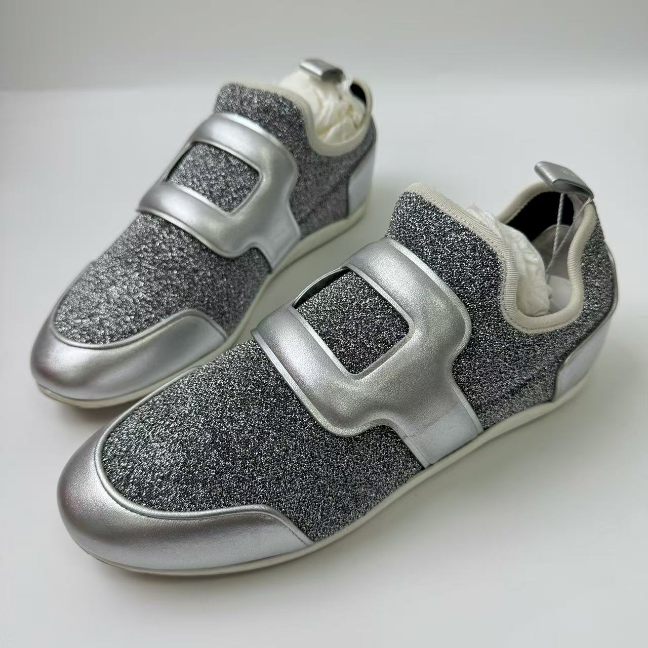 95新 Roger Vivier/罗杰·维威耶 36码/银色方扣满天星运动鞋1795