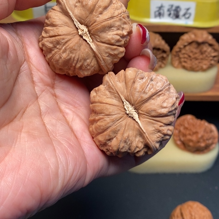 ι***Ω吊坠文玩核桃43全品南瓜墩