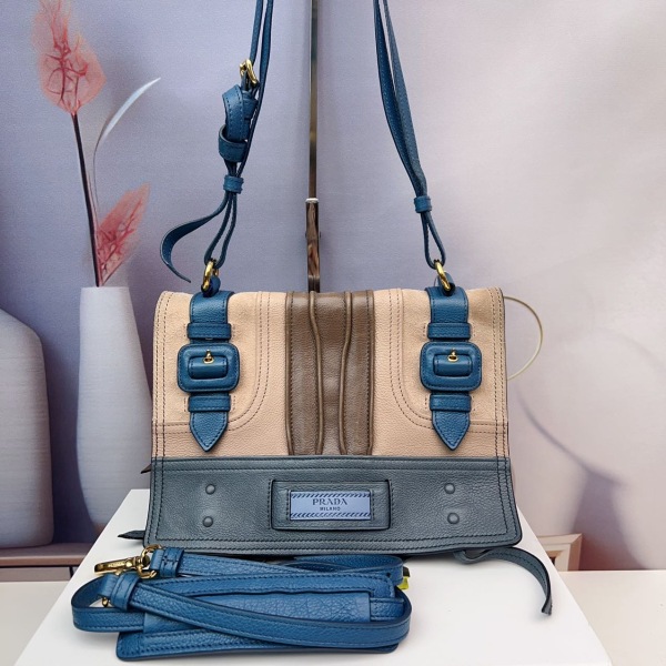 95新/普拉达/市场价23000/包包/250215RN0034