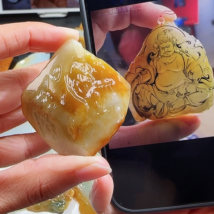 定制翡翠未镶嵌翡翠挂件