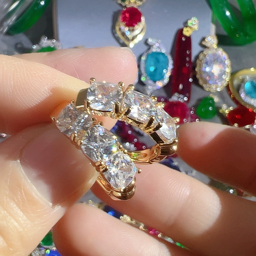 花岗石钨合金红色蓝色大宝贝