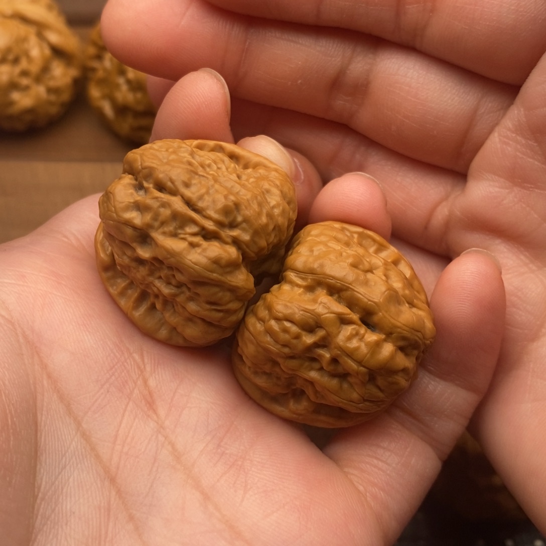 文玩核桃把件棉*糖边32左右