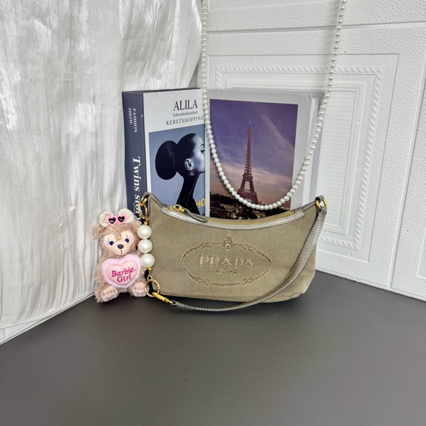 95新 Prada/普拉达 95新 麻色小船包手提包