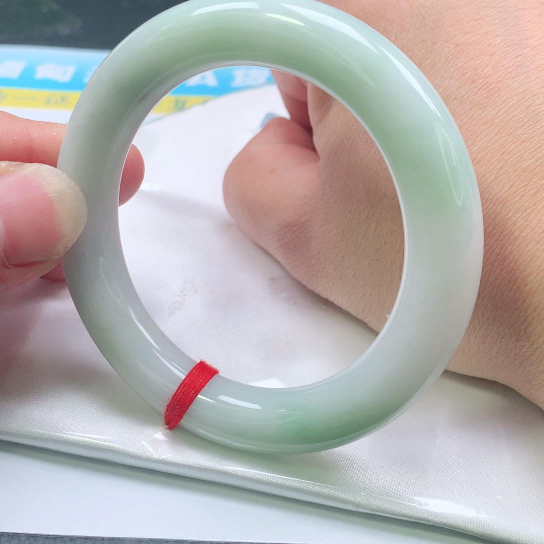 翡翠手镯未镶嵌0044号