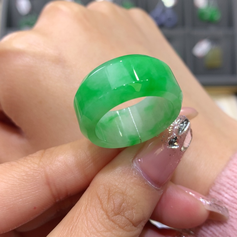 【闪购商品】翡翠戒指未镶嵌19.20号