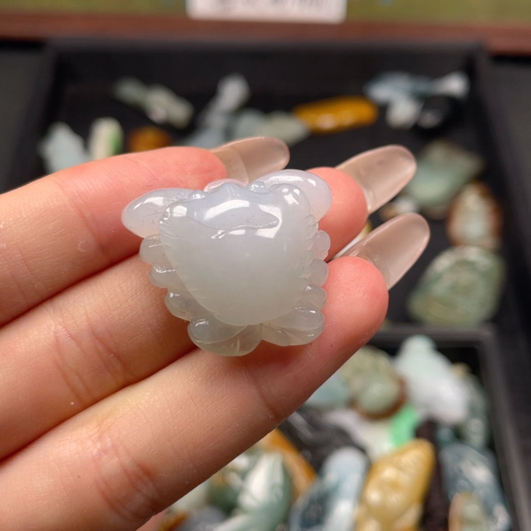 定制翡翠未镶嵌翡翠