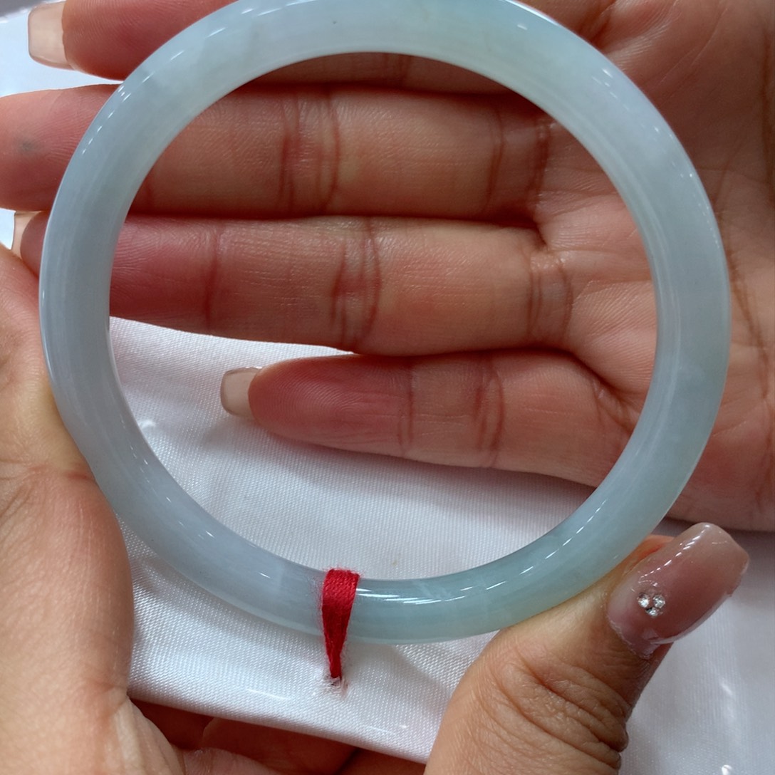 翡翠手镯未镶嵌买断