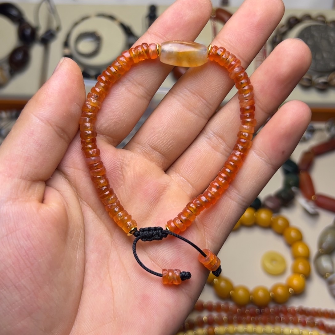 玛瑙/玉髓颈饰未镶嵌