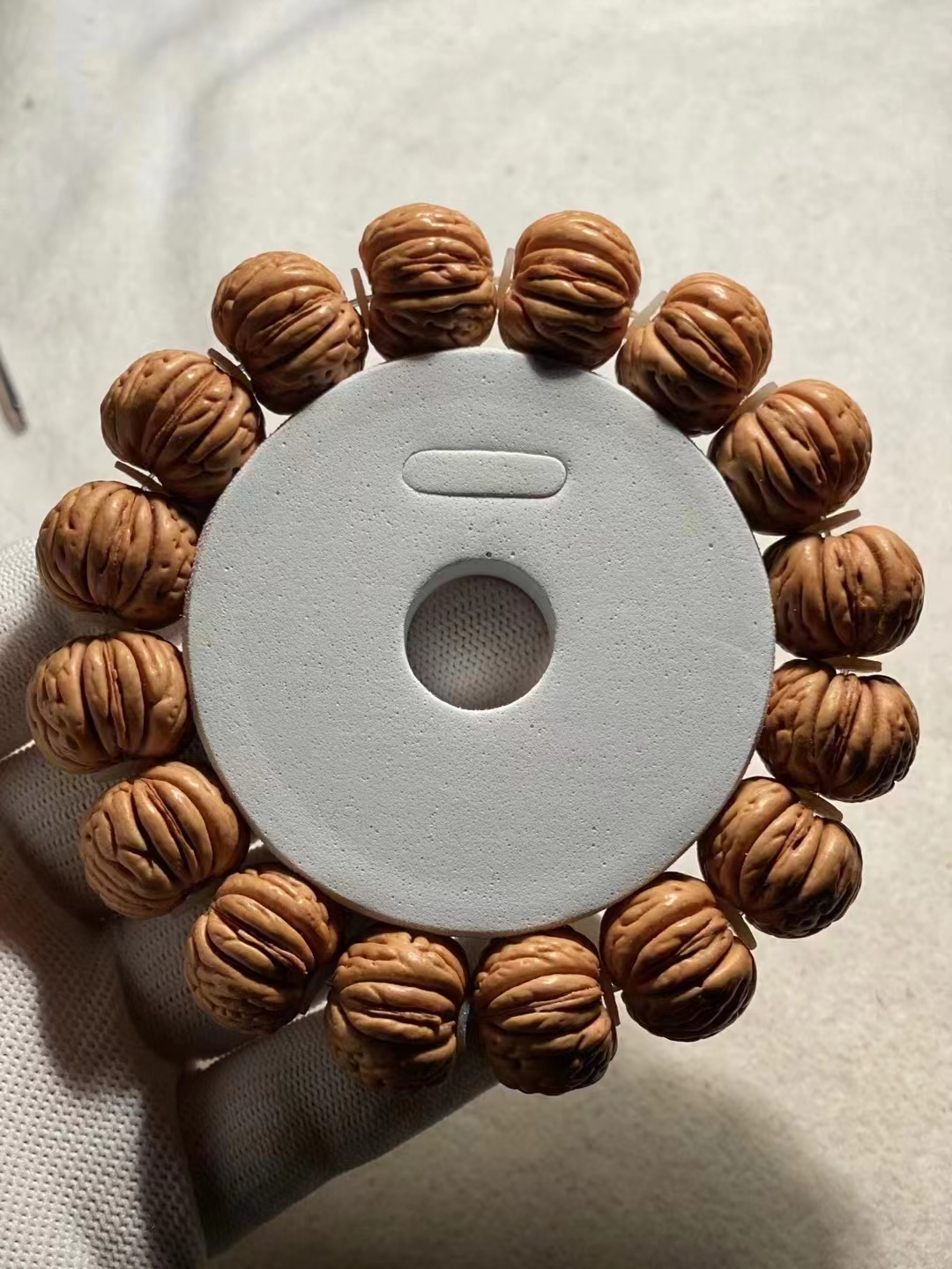 张晓春磨盘老树桃核