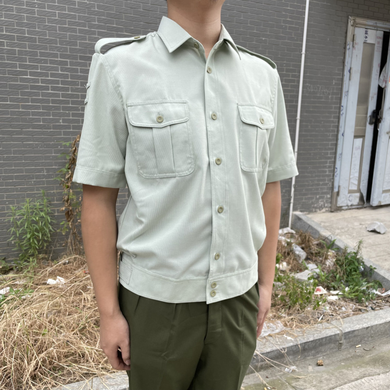 *男士夹克上衣夏季浅绿色正装免烫尖领直筒上班速干短袖春夏翻领