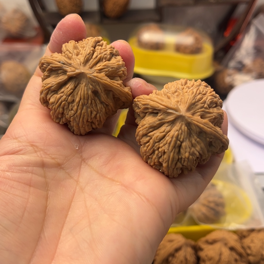 文玩核桃吊坠H****.米纹