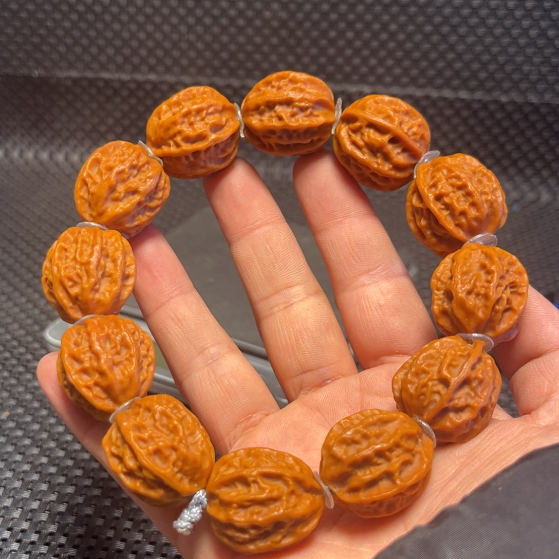 文玩核桃吊坠刺龙纹22➕