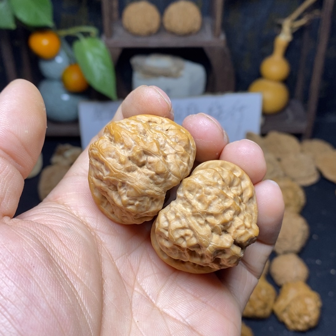 文玩核桃吊坠39蛤蟆头