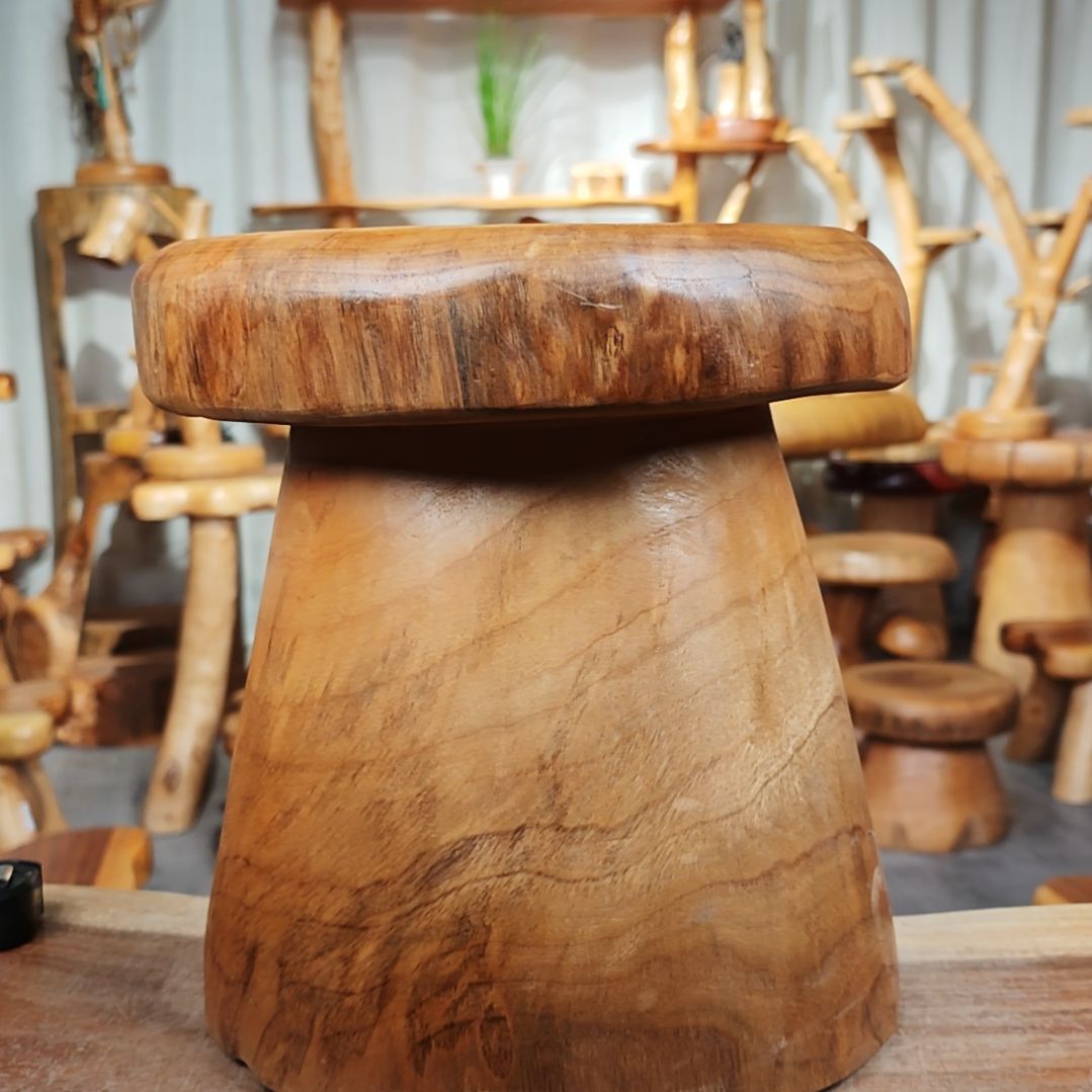 用***0木（非红木类）蘑菇凳微瑕