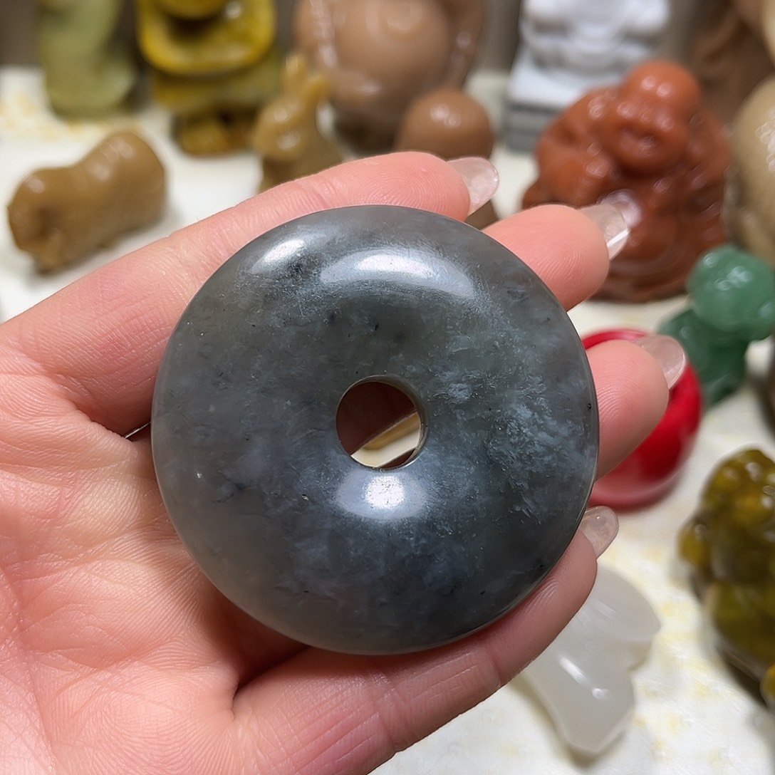 白玉菩提吊坠白玉菩提吊坠