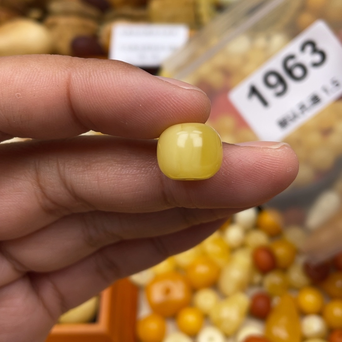 琥珀珠宝奇石未镶嵌矿点12.6