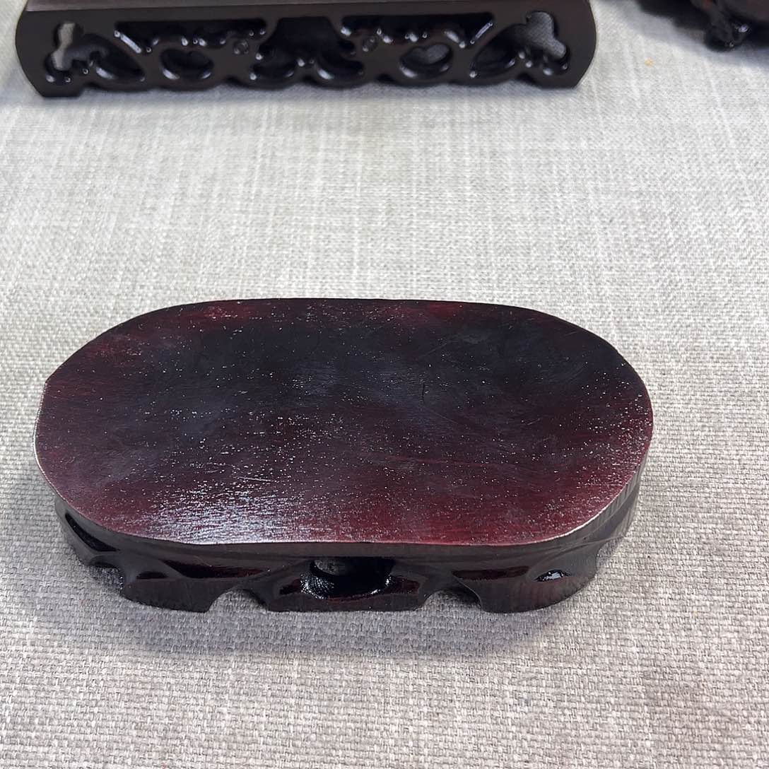 红木底座精雕工艺品