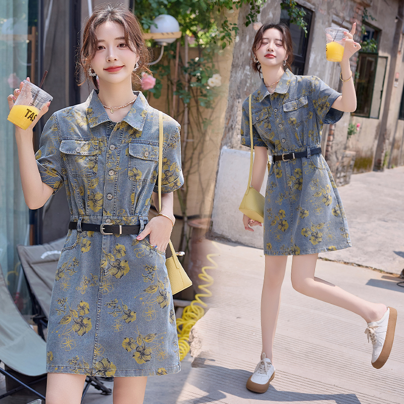 复古印花牛仔连衣裙女2025夏季今年流行爆款小个子气质减龄裙子女