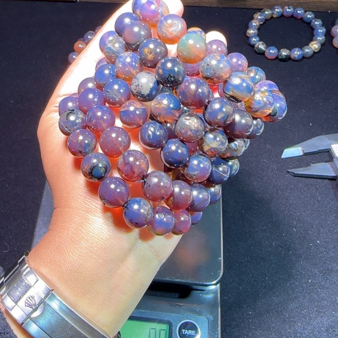 琥珀未镶嵌裸石琥珀