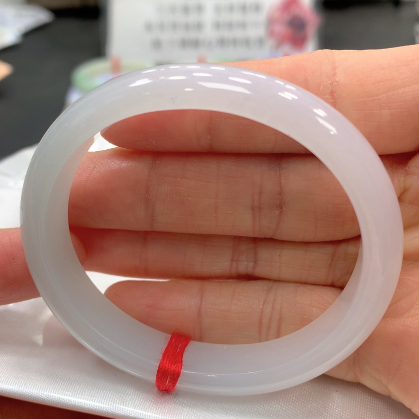 【闪购商品】翡翠手镯未镶嵌翡翠