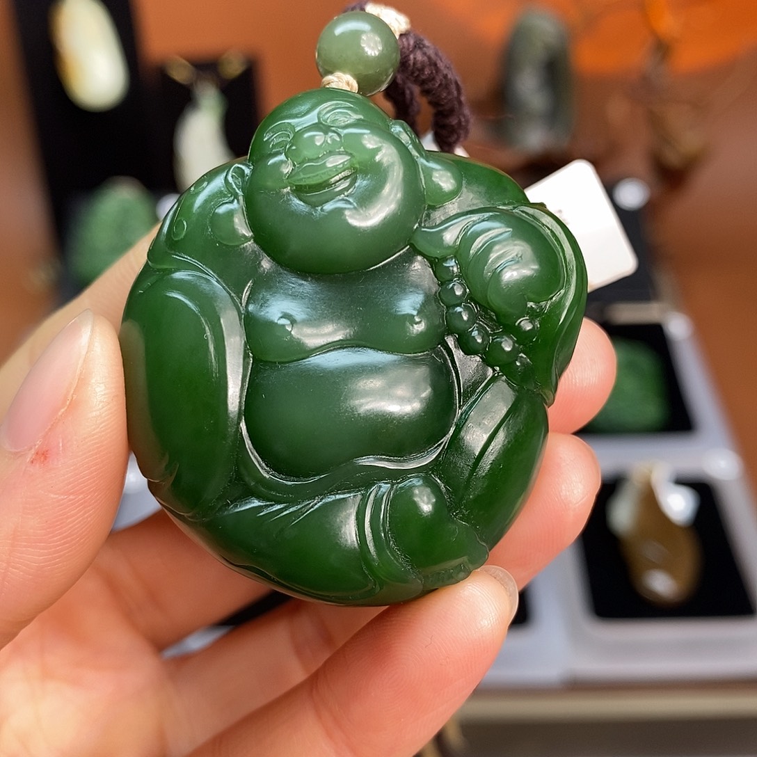 C***L和田玉未镶嵌吊坠(不含链)