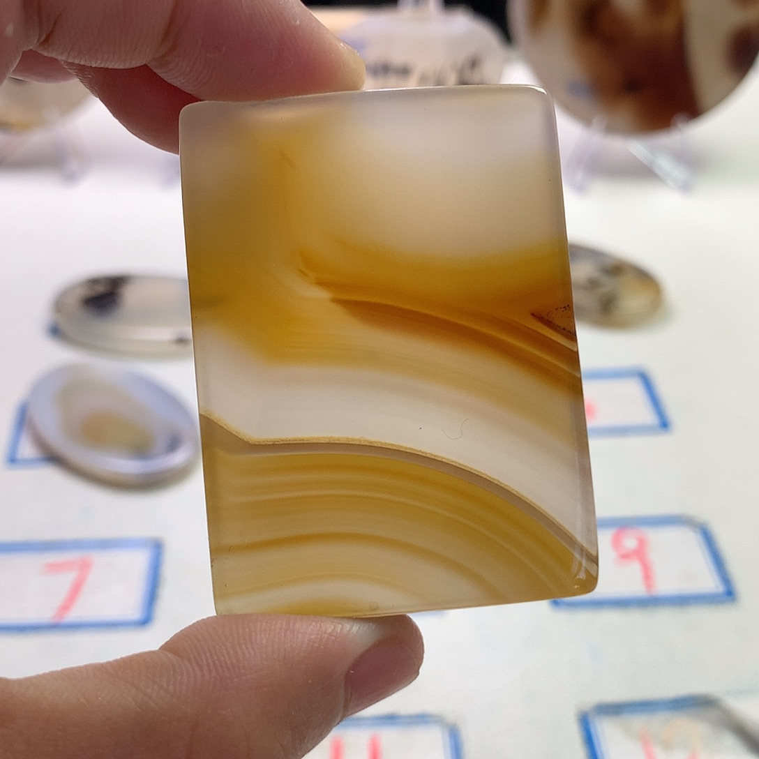 未镶嵌玛瑙/玉髓珠宝半成品