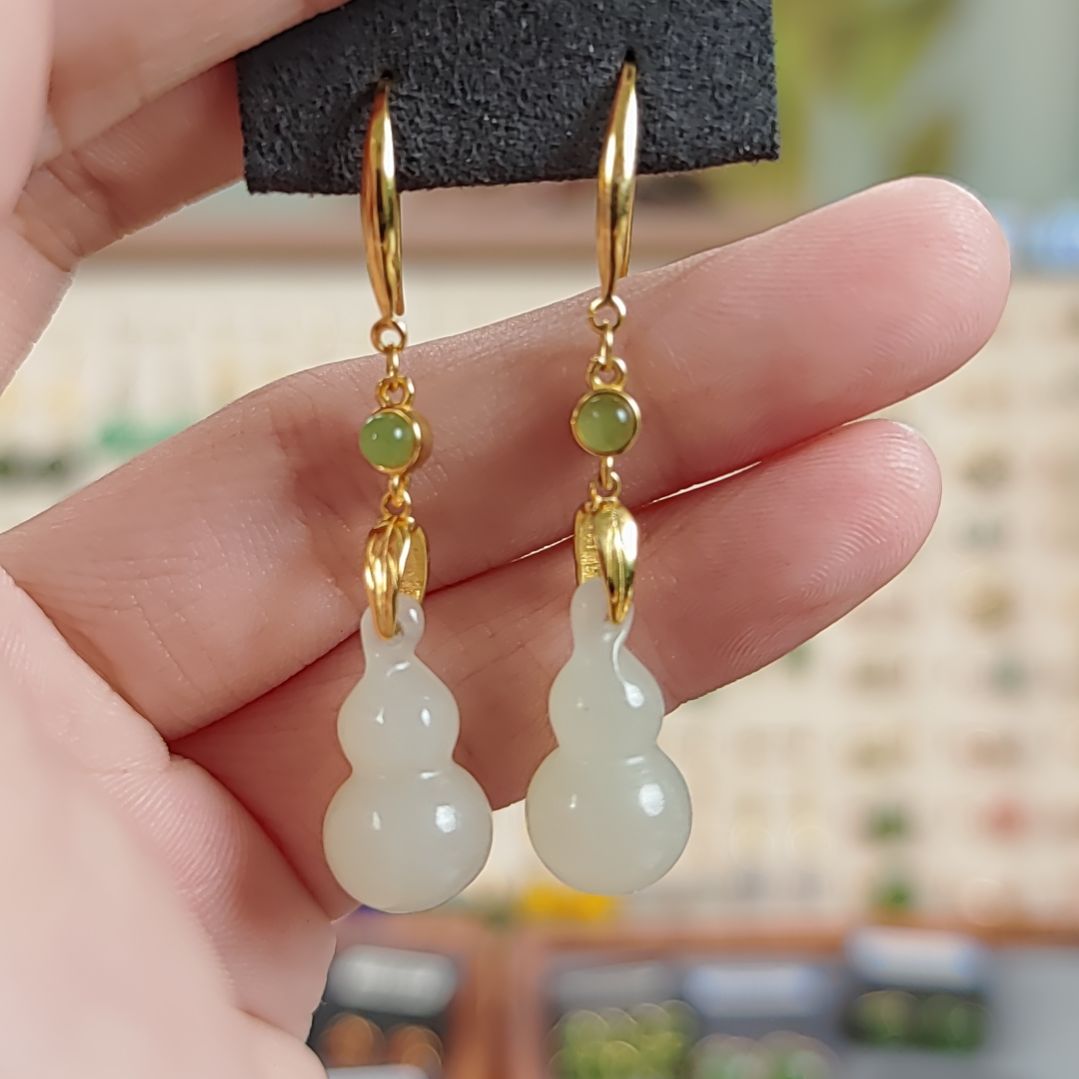 和田玉未镶嵌珠宝奇石