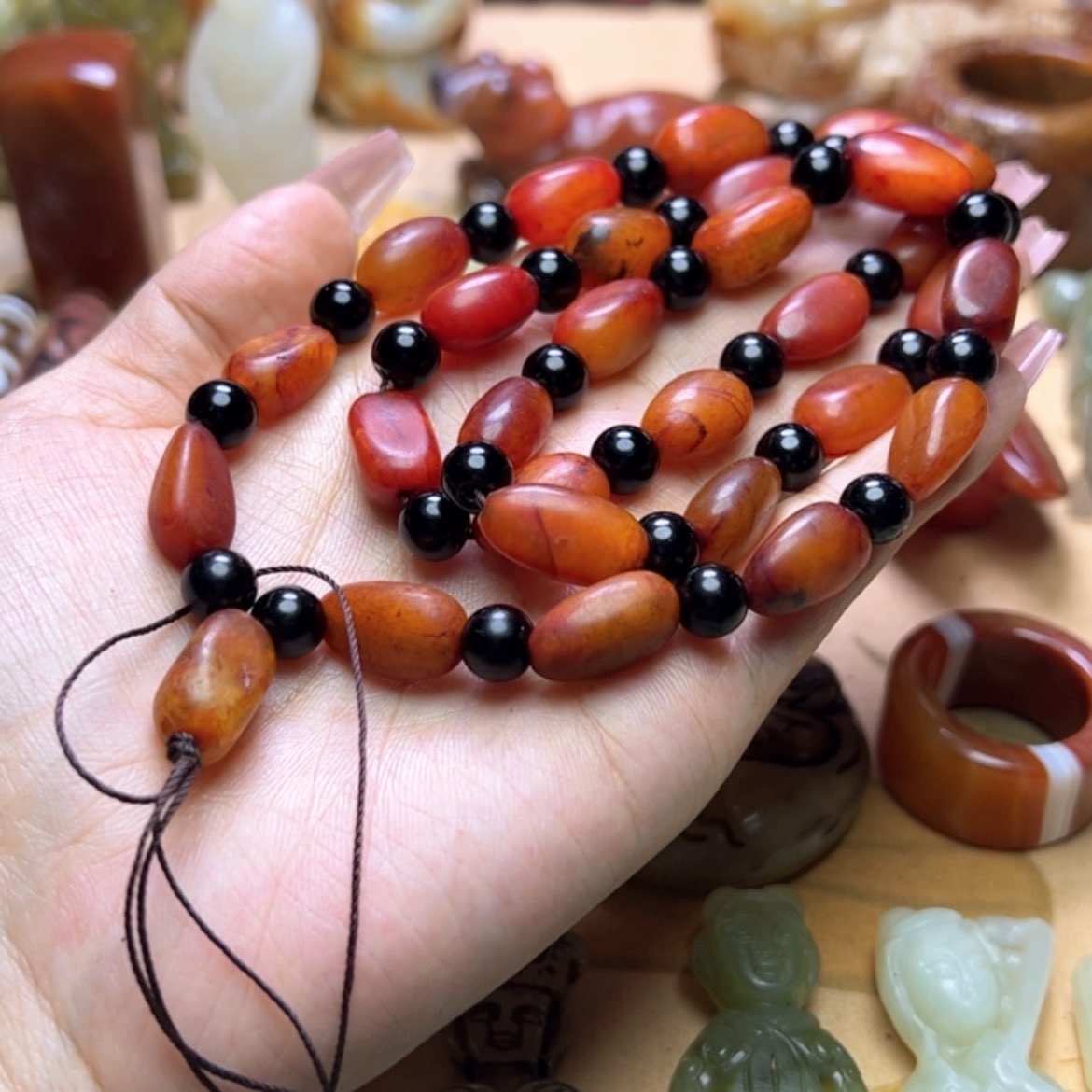 【闪购商品】蛇纹石玉颈饰未镶嵌