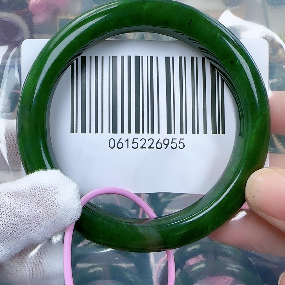 和田玉（碧玉）手镯未镶嵌包容5859